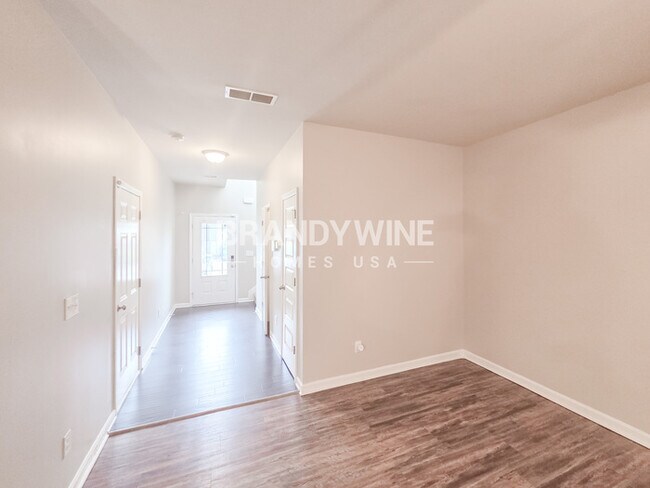 Building Photo - 397 Lossie Ln