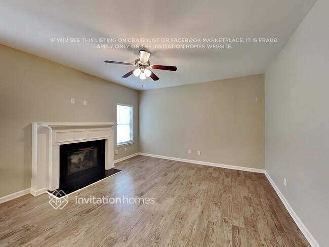 Foto del edificio - 440 Cleburne Pl