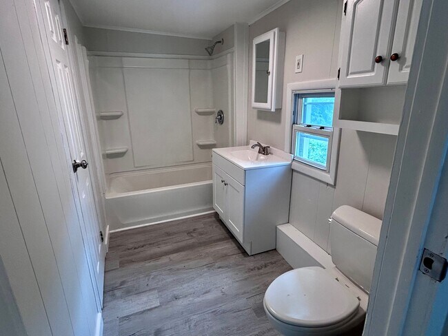 Bathroom - 140 Spring St