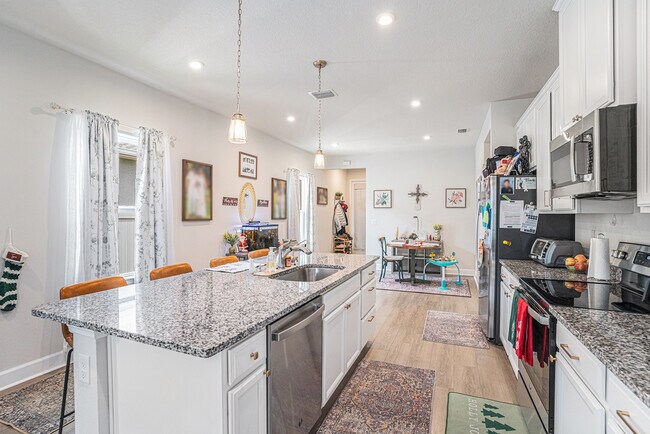 Foto del edificio - 19056 Heavenside Ct