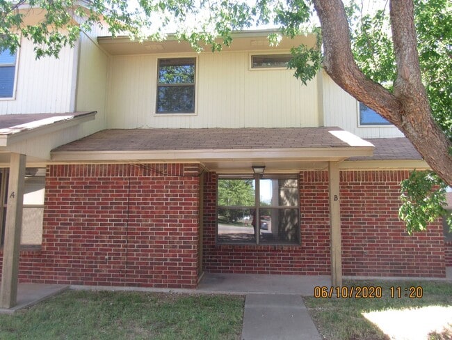 Building Photo - 2809 NW 46th St