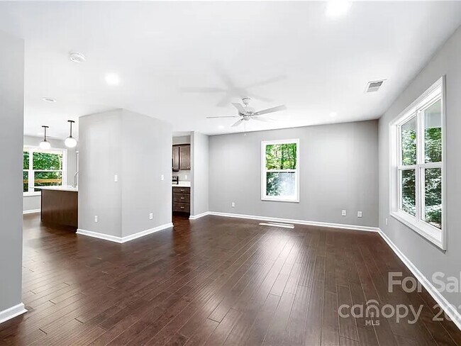 Foto del edificio - 10 Beryl Ct