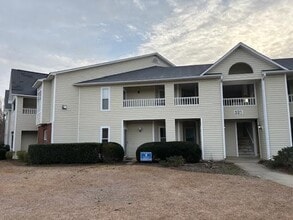 Building Photo - 521 Spring Forest Rd