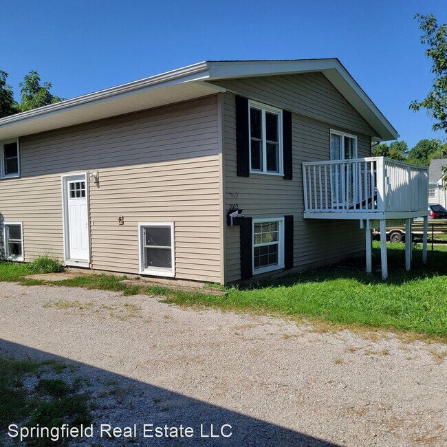Foto del edificio - 4 br, 1.5 bath House - 2022 E Cedar St
