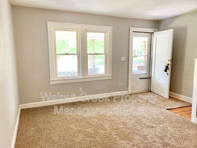 Foto del edificio - 1911 E 34th St