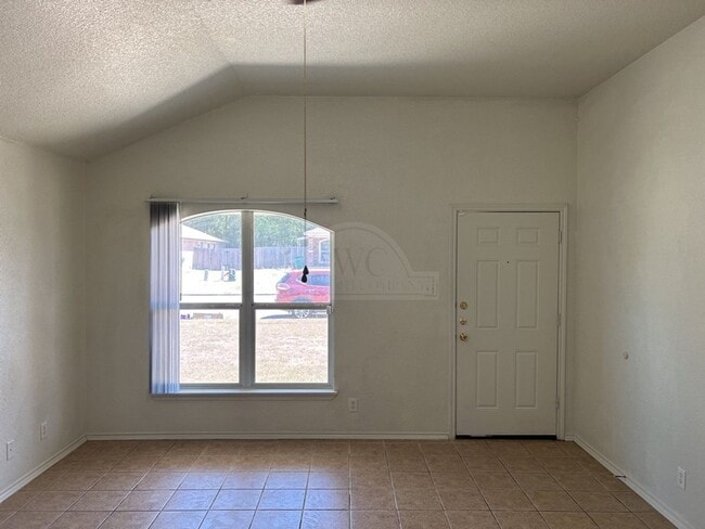 Building Photo - 207 Dale Earnhardt Dr