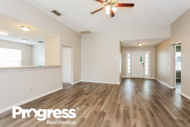 Foto del edificio - 1874 Sutton Lakes Blvd