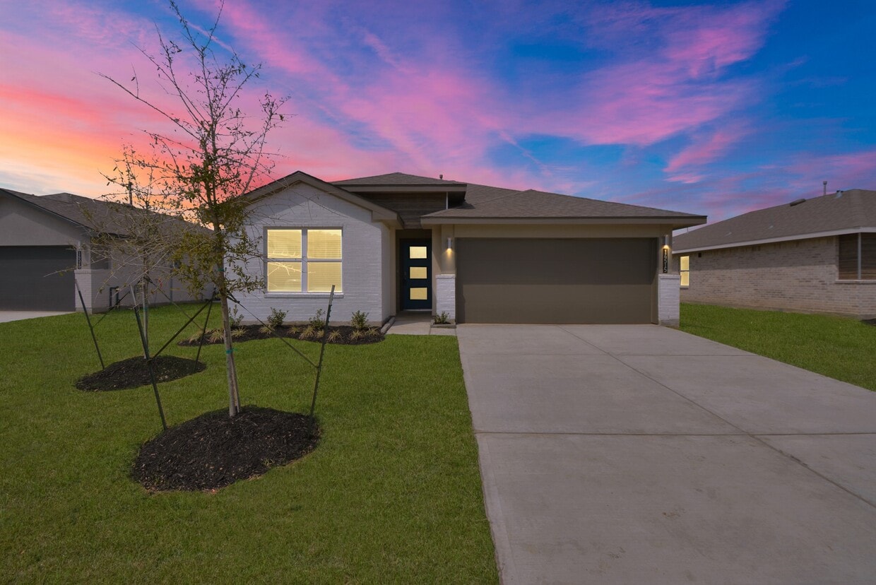 Foto principal - 14515 Rain Tree Dr