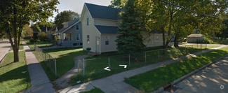 Building Photo - 1050 9th St
