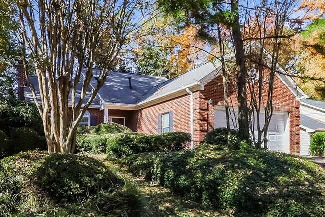 Building Photo - 7405 Chidley Dr