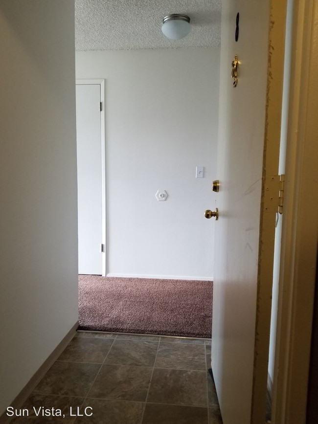 Foto del edificio - 1254 Weiland St