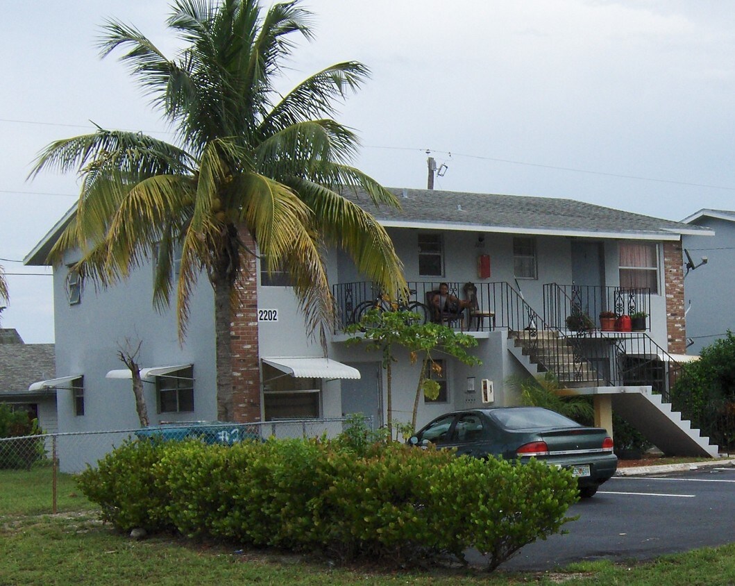 Foto del edificio - 2202 SE 3rd St
