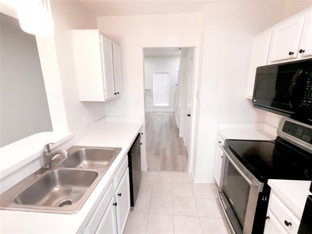 Building Photo - 3904 Rawlins St