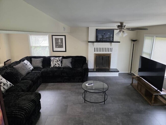 Foto del edificio - 1495 Beach Ave