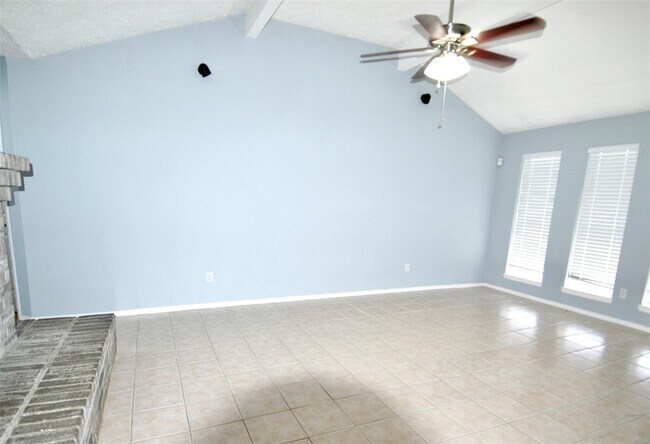 Building Photo - 208 Morningside Dr