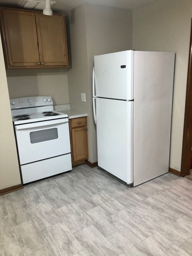 Foto del edificio - 203 NE Beacon Ave