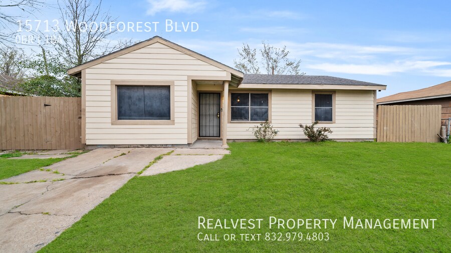 Primary Photo - 15713 Woodforest Blvd