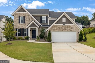 Building Photo - 1645 Hillcrest Dr