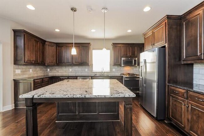 Building Photo - 13317 W 172nd St, Overland Park, KS, 66062