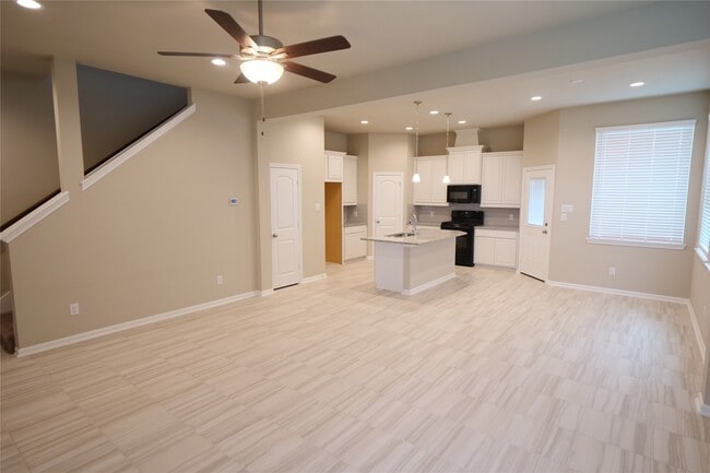 Building Photo - 5110 Pr Ter Ln