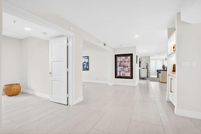 Foto del edificio - 7233 Promenade Dr