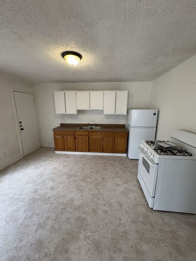 Foto del edificio - 2513 Quintana Rd