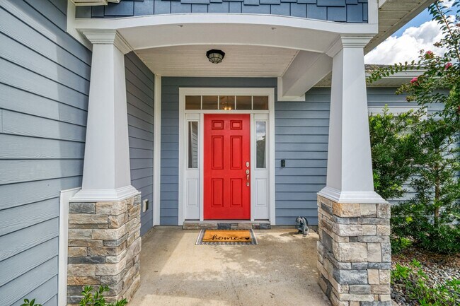 Foto del edificio - 3 Bed / 2 Bath with 2 Car Garage in NW