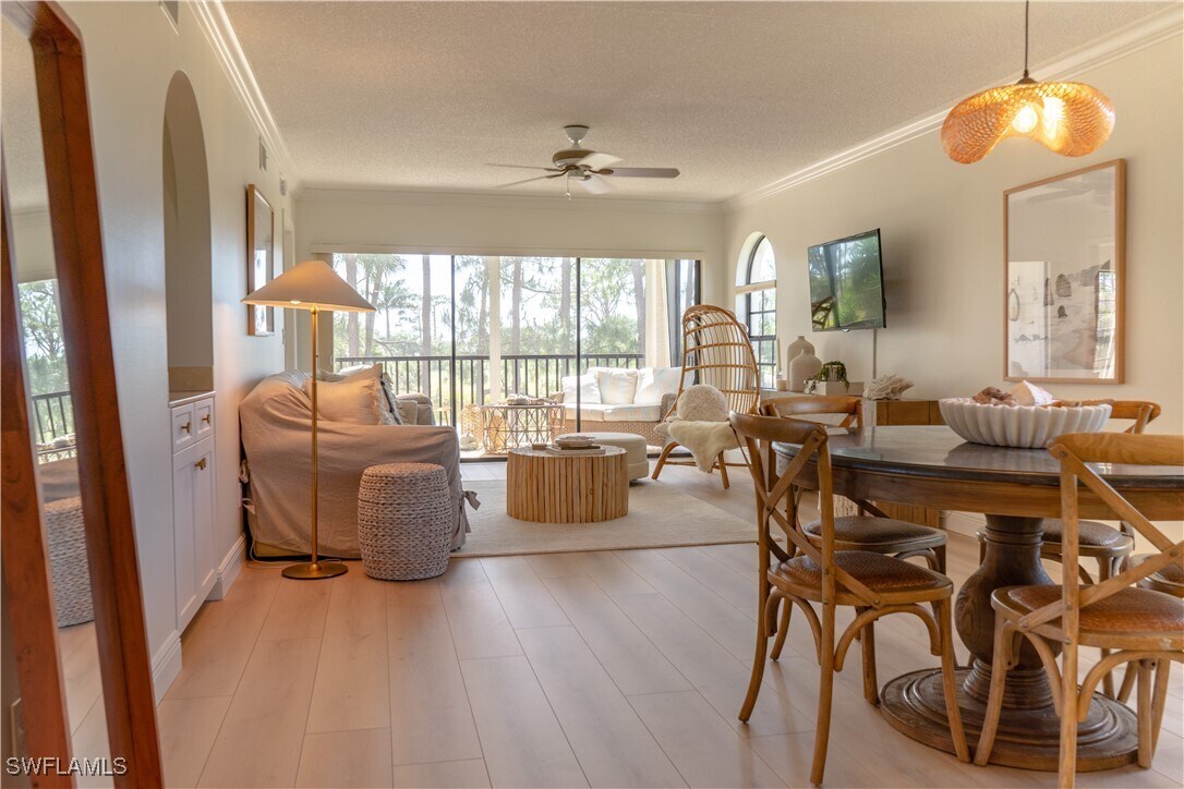 Foto principal - 265 Deerwood Cir