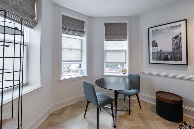 Foto del edificio - 1753 Willard St NW