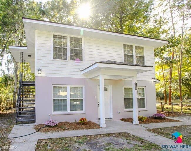 Foto del edificio - 2 br, 1 bath Duplex - 1905 East 50th Stree...