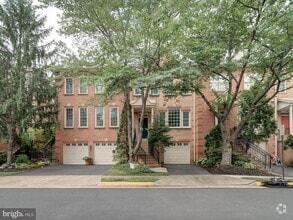 Building Photo - 3006 Fallswood Glen Ct