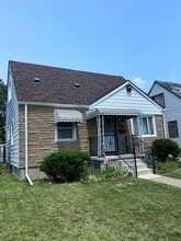 Building Photo - 16012 W Chicago