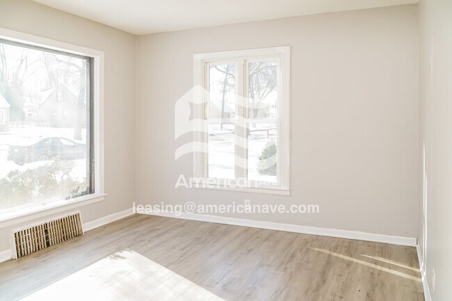 Building Photo - 5311 N 55th St