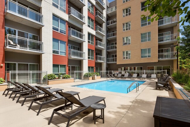 Domain Resort Style Pool - Domain