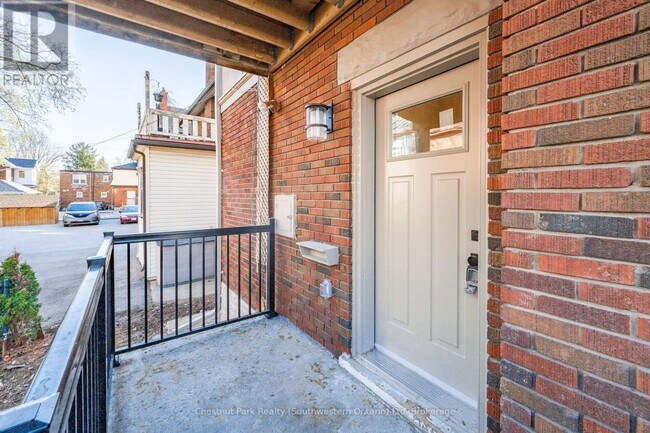 Photo du bâtiment - 304 Frederick St