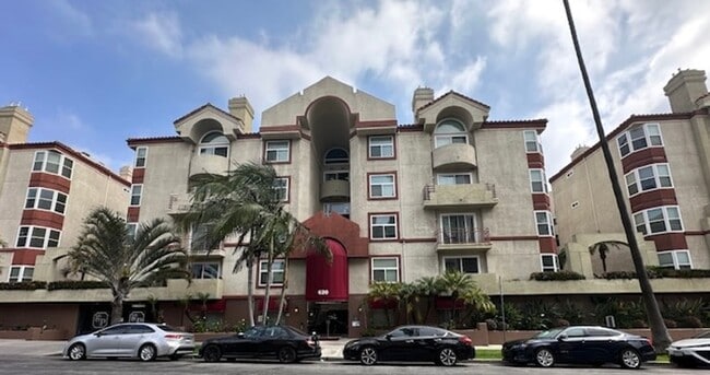 Building Photo - 620 S Gramercy Pl