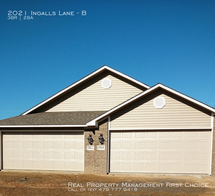 Foto principal - **MOVE IN SPECIAL** Duplex In Alma for Rent!