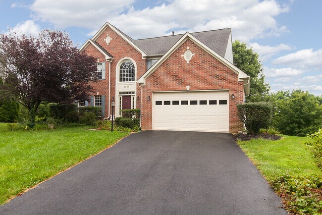 Building Photo - 1800 Beech Ct