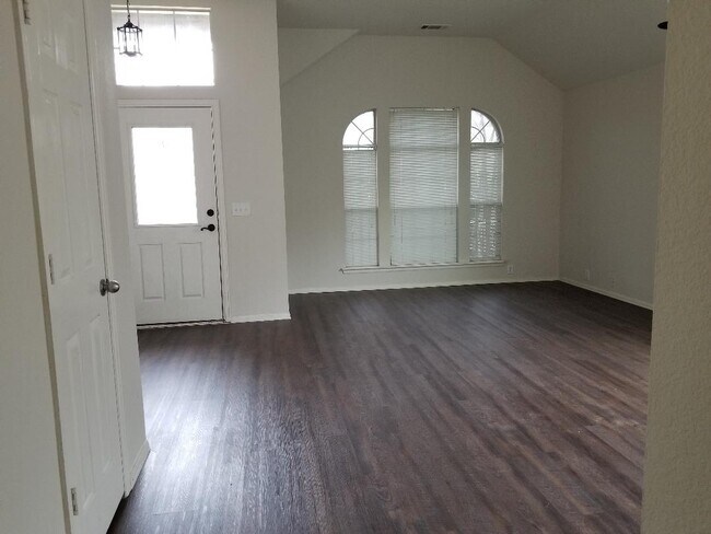 Front Entrance - 13320 Vista Glen Ln