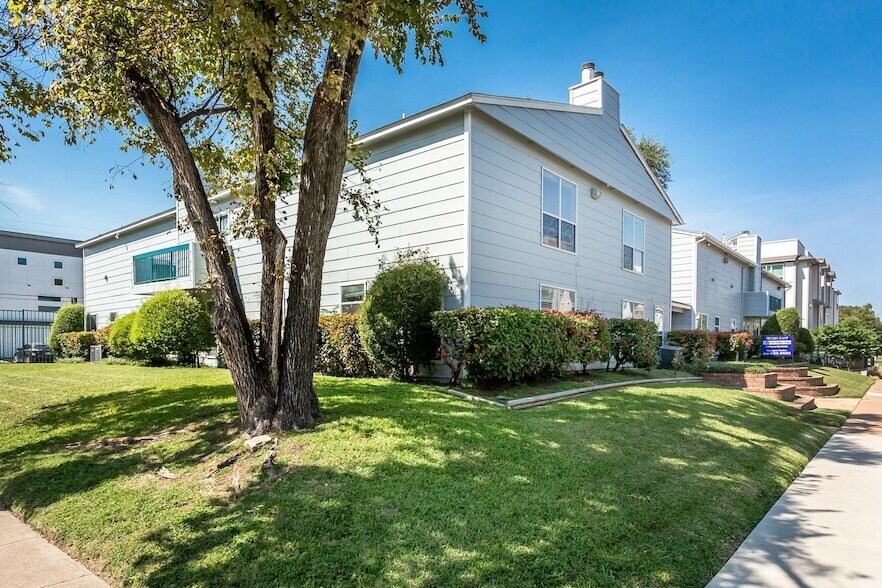Photo - 1901 N Fitzhugh Avenue Unit 16C