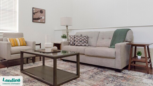 Foto del edificio - 901 Kelly Green Ln