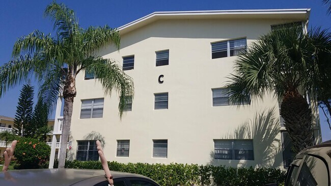 Foto del edificio - 94 Dorset C