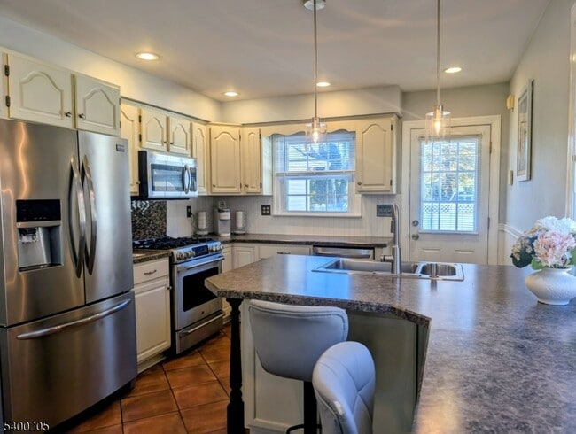 Foto del edificio - 190 Oak St