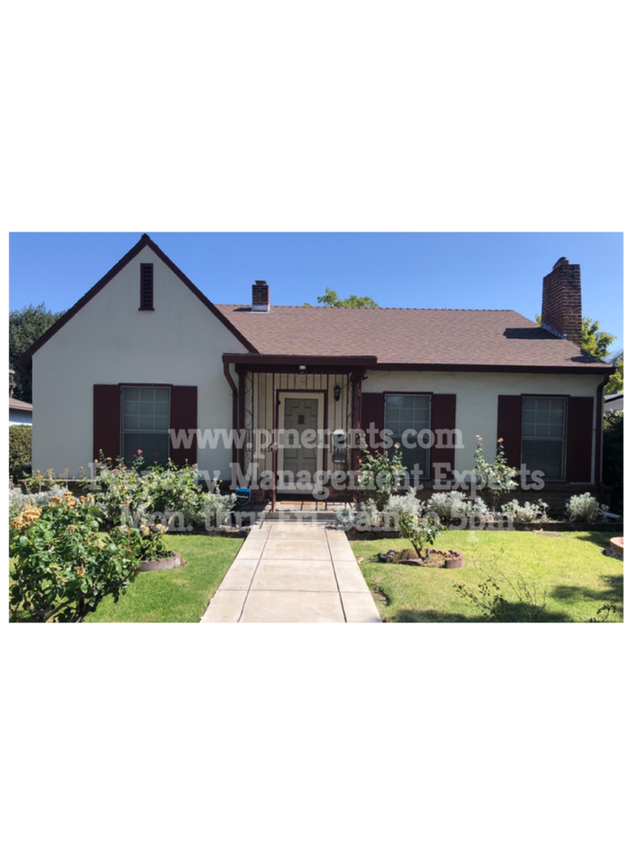 Primary Photo - 1168 S Country Club Blvd