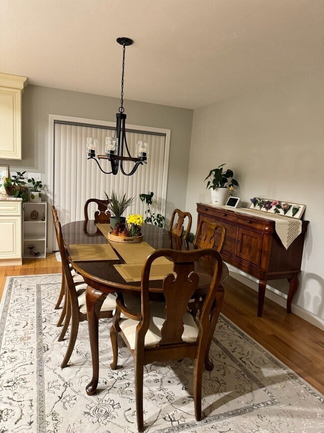 Foto del edificio - 8 Sourwood Cir
