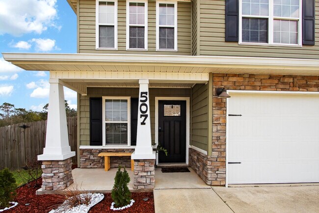 Foto del edificio - 507 Eisenhower Dr