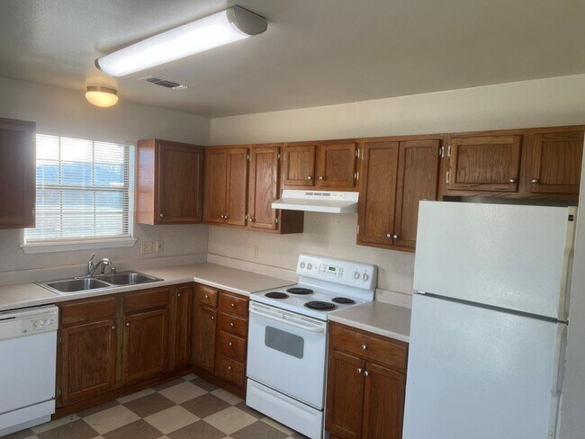 Foto del edificio - 350 S Davis St