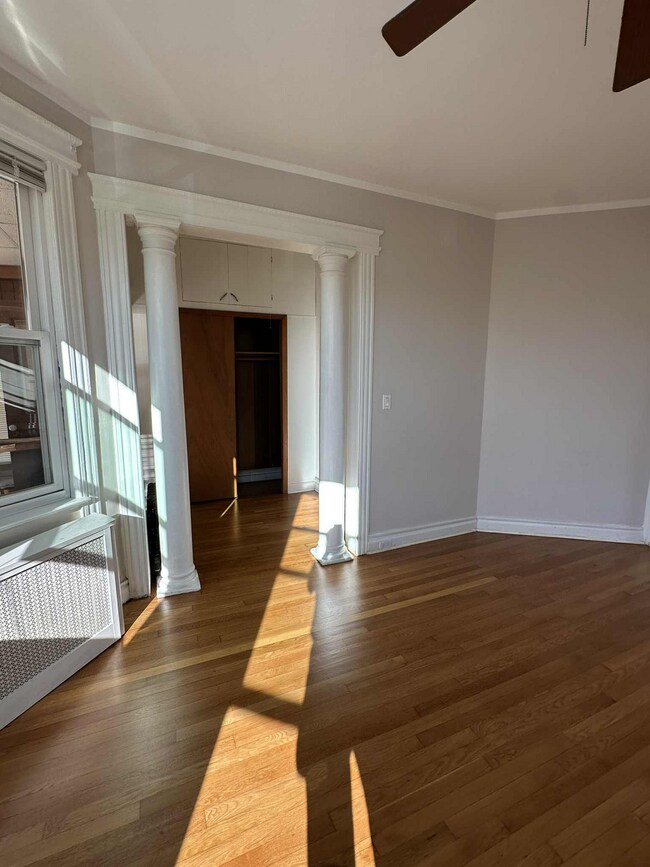 Foto del edificio - 192 Kearny Ave