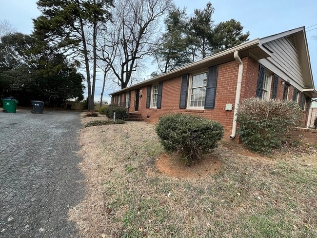 Photo - 2923 Amity Garden Ct Apartment