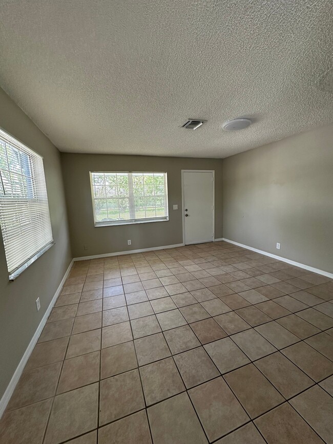 Foto del edificio - 4482 Stevens Rd